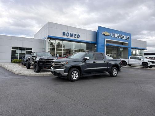 Shadow Gray Metallic 2020 Chevrolet Silverado 1500 LT
