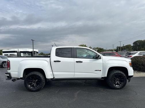2022 GMC Canyon AT4