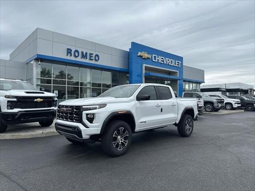 2025 GMC Canyon Base