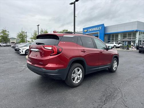 2022 GMC Terrain SLE
