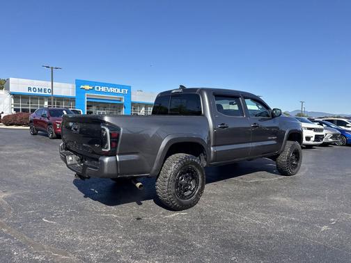 2018 Toyota Tacoma SR5