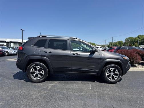 2017 Jeep Cherokee Trailhawk