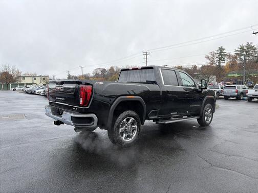 2026 GMC Sierra 2500 SLE