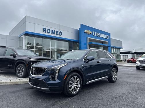 2020 Cadillac XT4 Premium Luxury