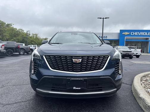 2020 Cadillac XT4 Premium Luxury