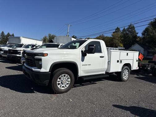 2025 Chevrolet Silverado 3500 WT