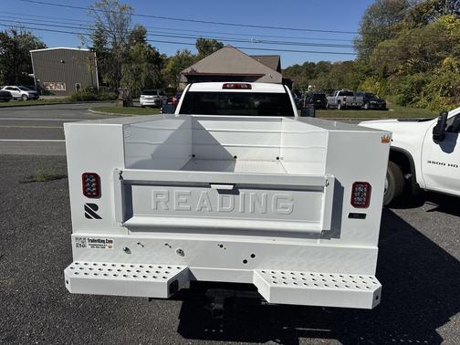 2025 Chevrolet Silverado 3500 WT
