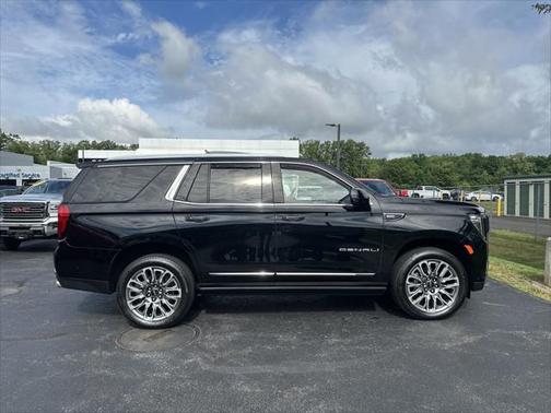 2024 GMC Yukon Denali Ultimate