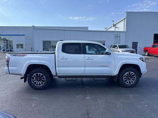 2023 Toyota Tacoma TRD Sport