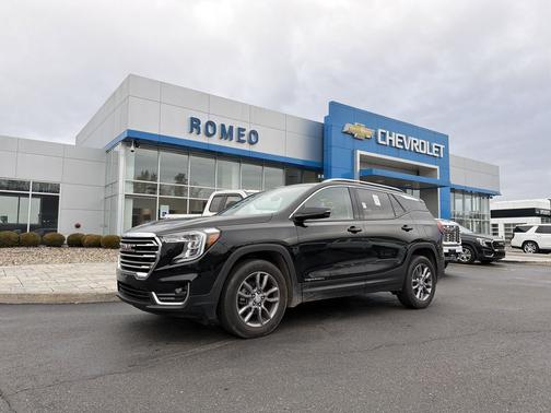 2023 GMC Terrain SLT