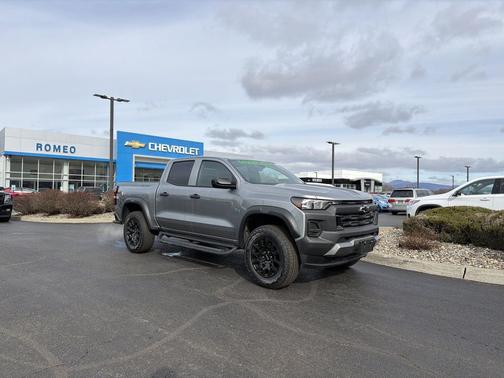 Sterling Gray Metallic 2026 Chevrolet Colorado Trail Boss