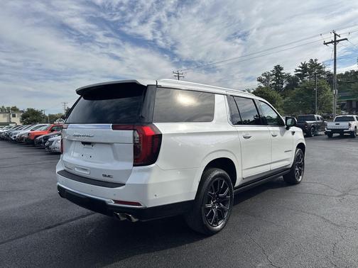 2025 GMC Yukon XL Denali