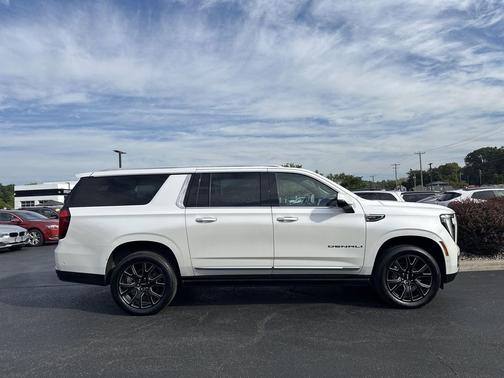 2025 GMC Yukon XL Denali