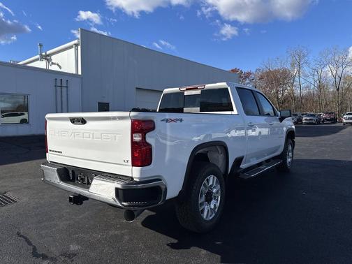 2026 Chevrolet Silverado 2500 LT