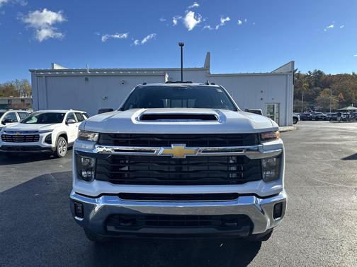 2026 Chevrolet Silverado 2500 LT