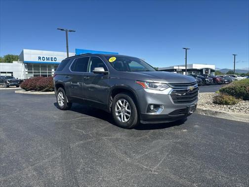 2021 Chevrolet Traverse LT Leather