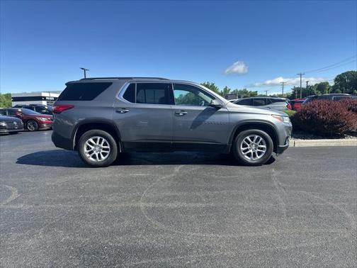 2021 Chevrolet Traverse LT Leather