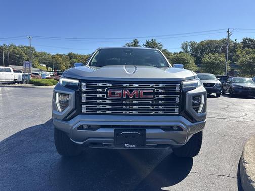 2023 GMC Canyon Denali