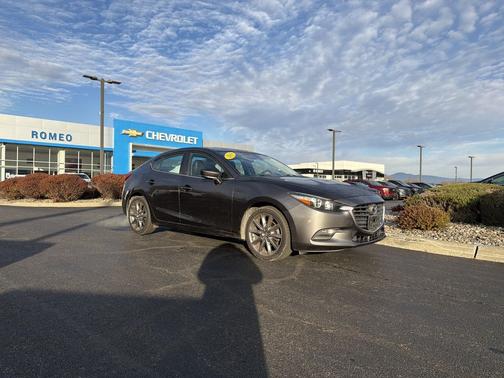 2018 Mazda Mazda3 Touring
