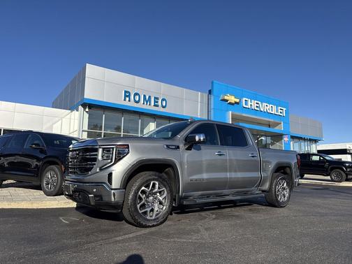 2025 GMC Sierra 1500 SLT