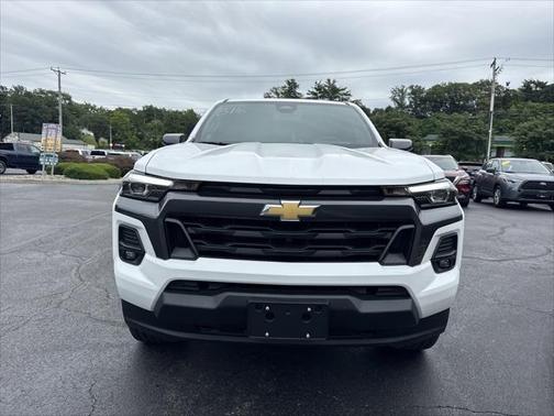 2025 Chevrolet Colorado WT