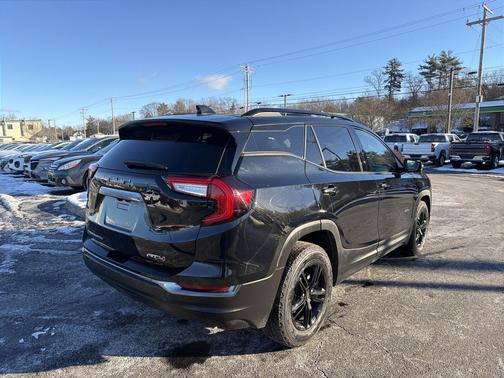 2022 GMC Terrain AWD AT4