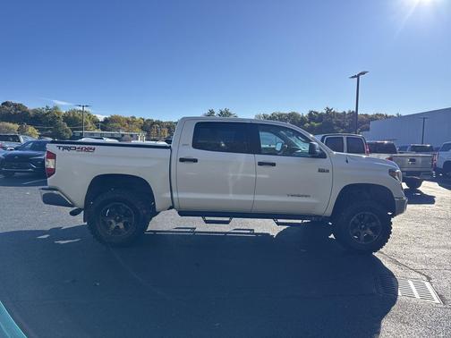 2019 Toyota Tundra SR5