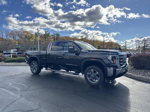 2026 GMC Sierra 2500 SLE