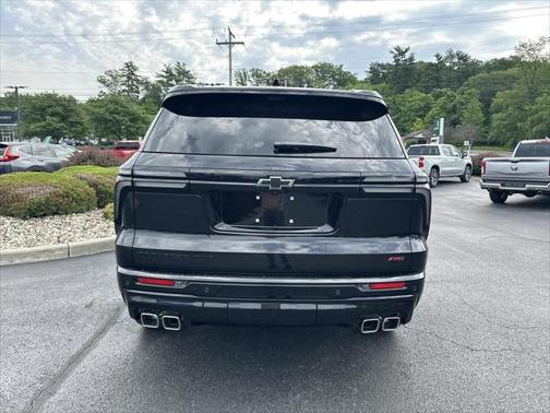 2025 Chevrolet Traverse RS
