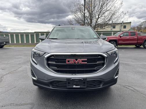 2021 GMC Terrain SLE