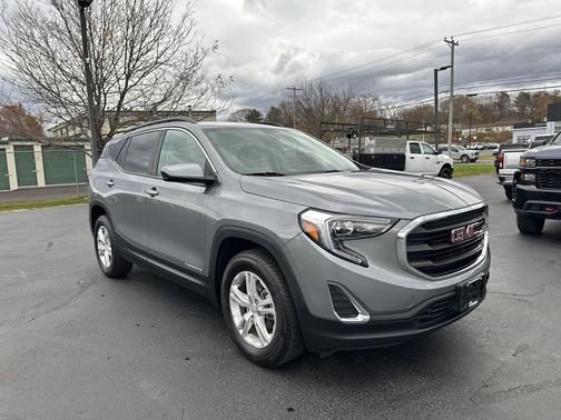 2021 GMC Terrain SLE