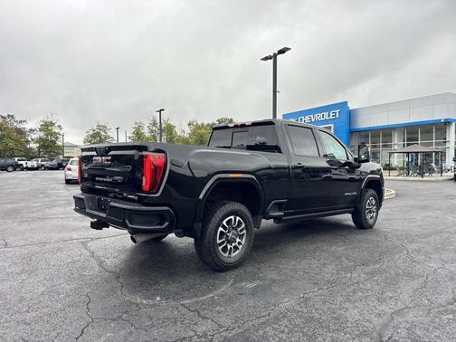 2023 GMC Sierra 2500 AT4