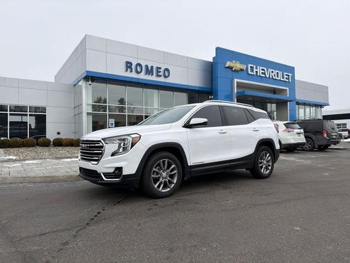 2023 GMC Terrain SLT