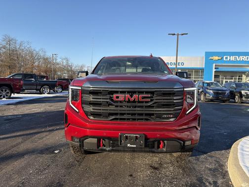 2024 GMC Sierra 1500 AT4