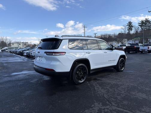 2025 Jeep Grand Cherokee L Altitude