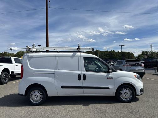 2022 RAM ProMaster City Tradesman