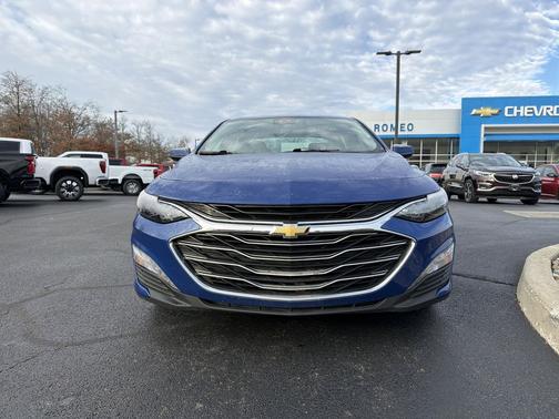 2023 Chevrolet Malibu FWD 1LT