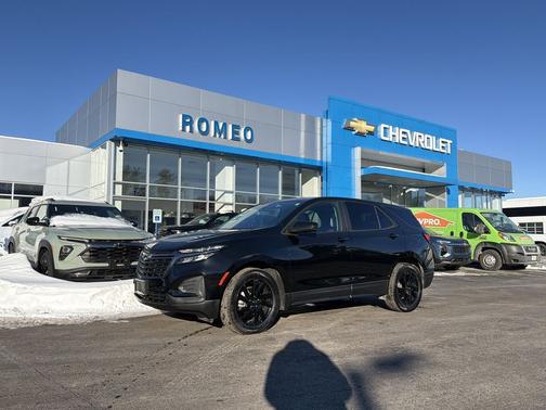 2023 Chevrolet Equinox LS