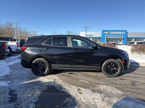 2023 Chevrolet Equinox LS