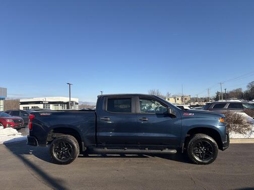 2020 Chevrolet Silverado 1500 Custom Trail Boss