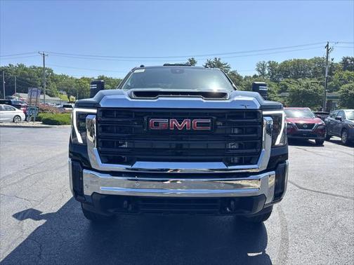 2025 GMC Sierra 2500 Base