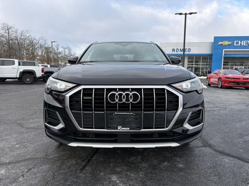 2022 Audi Q3 40 Premium