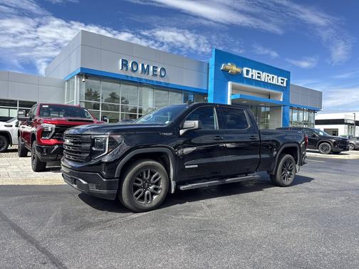 2023 GMC Sierra 1500 Elevation
