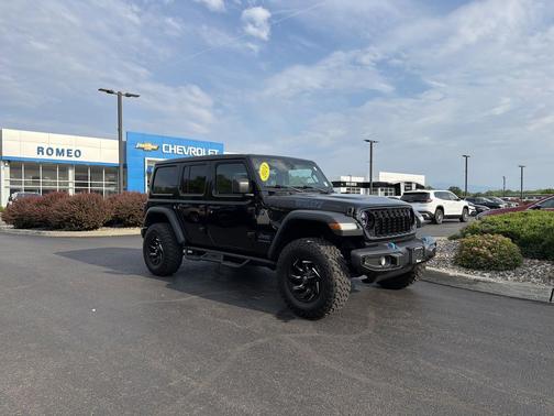 Black Clearcoat 2024 Jeep Wrangler 4xe Willys