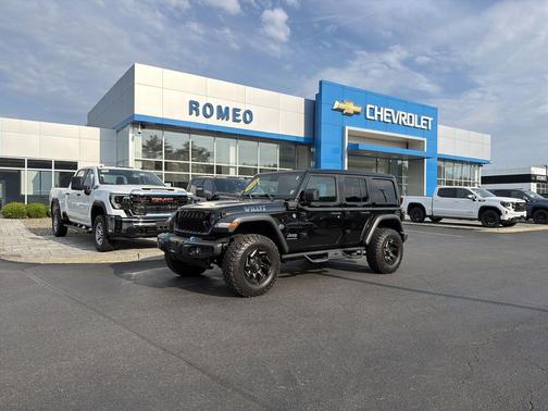 Black Clearcoat 2024 Jeep Wrangler 4xe Willys