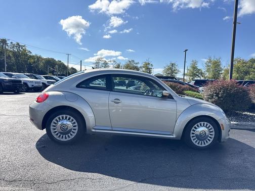 2013 Volkswagen Beetle 2.5L