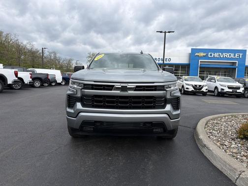 Sterling Gray Metallic 2023 Chevrolet Silverado 1500 RST