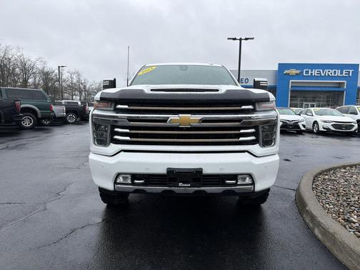White 2021 Chevrolet Silverado 2500 High Country