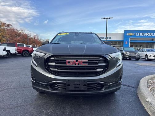 2021 GMC Terrain SLT