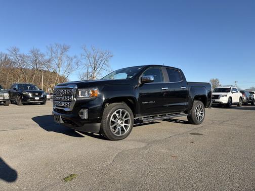 2021 GMC Canyon Denali